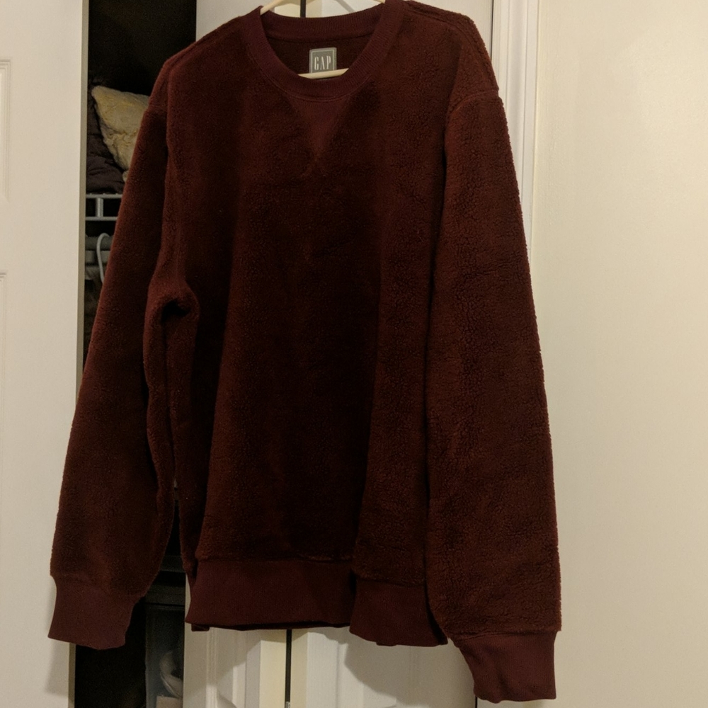 Men's Gap sweater